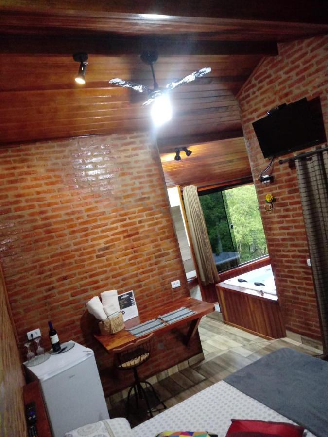 Chales Pedacim Du Ceu Bueno Brandao Exterior photo