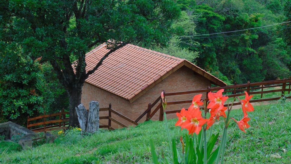 Chales Pedacim Du Ceu Bueno Brandao Exterior photo